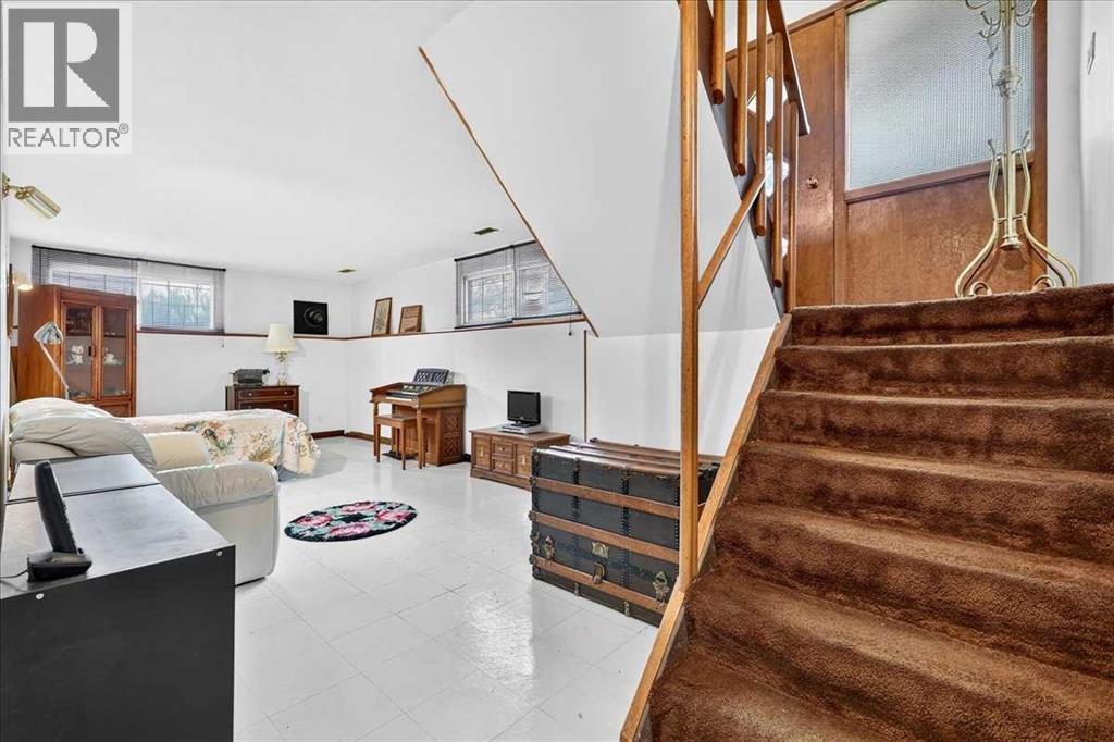 241196 East Lakeview Road - 32
