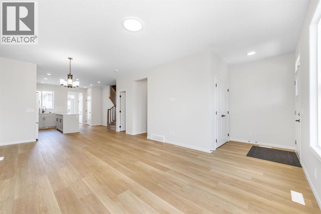 115 Huxland Road NE - Image 8