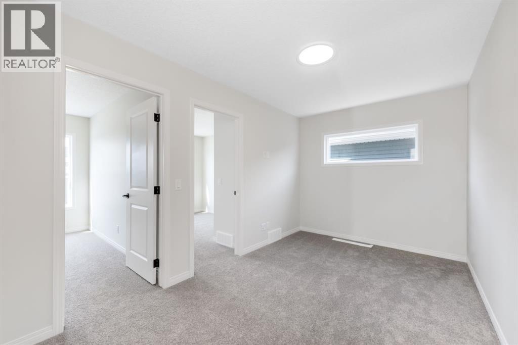 115 Huxland Road NE - Image 19
