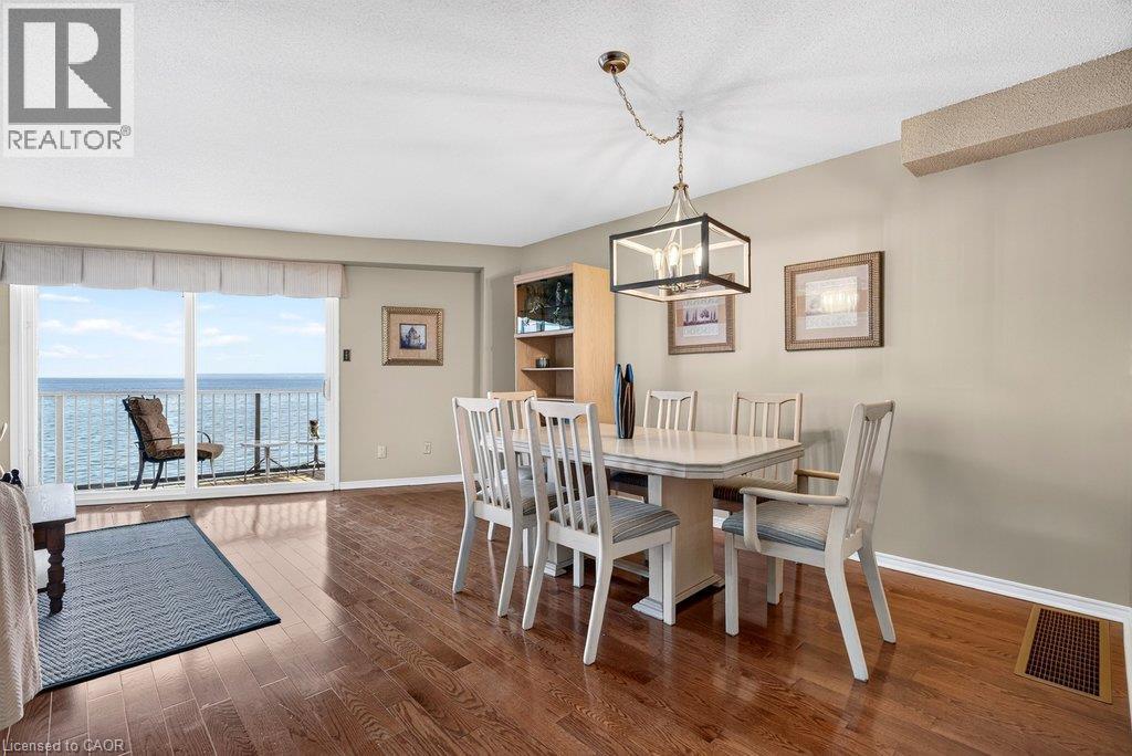 #8 2136 OLD LAKESHORE Road - 9