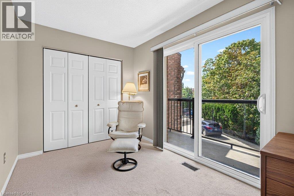 #8 2136 OLD LAKESHORE Road - Image 24