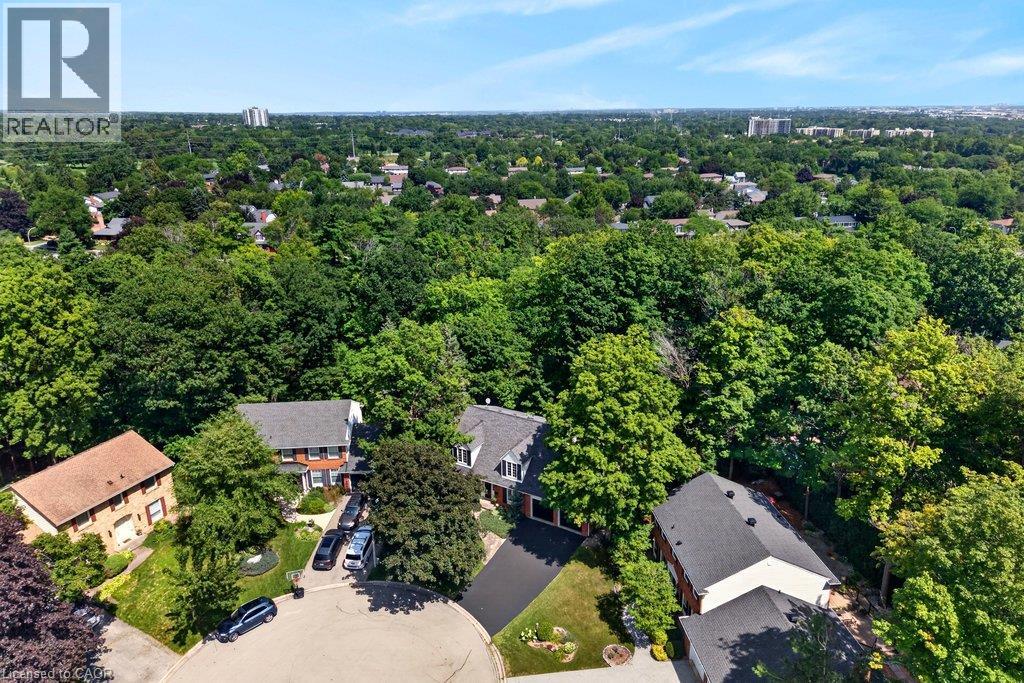 1975 STERLING Place - 45