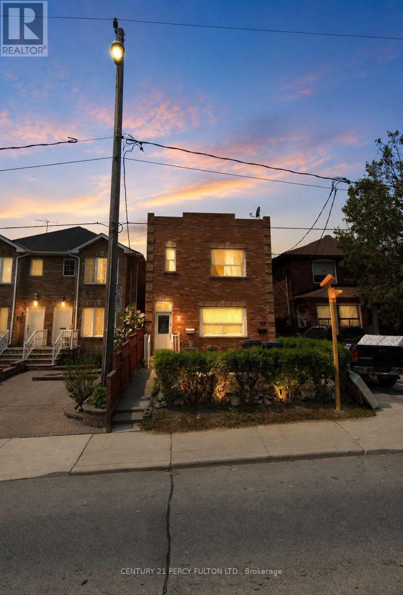 352 CALEDONIA ROAD - 2