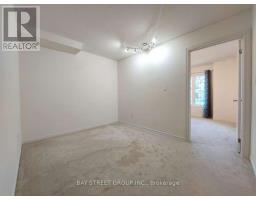 59 William F Bell Parkway, Richmond Hill, ON L4S0K1 Photo 6