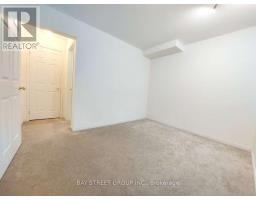 59 William F Bell Parkway, Richmond Hill, ON L4S0K1 Photo 7