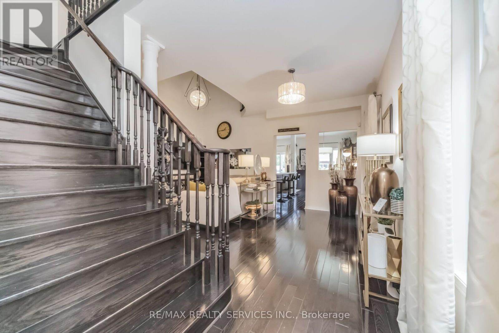 70 CHECKERBERRY CRESCENT - 7
