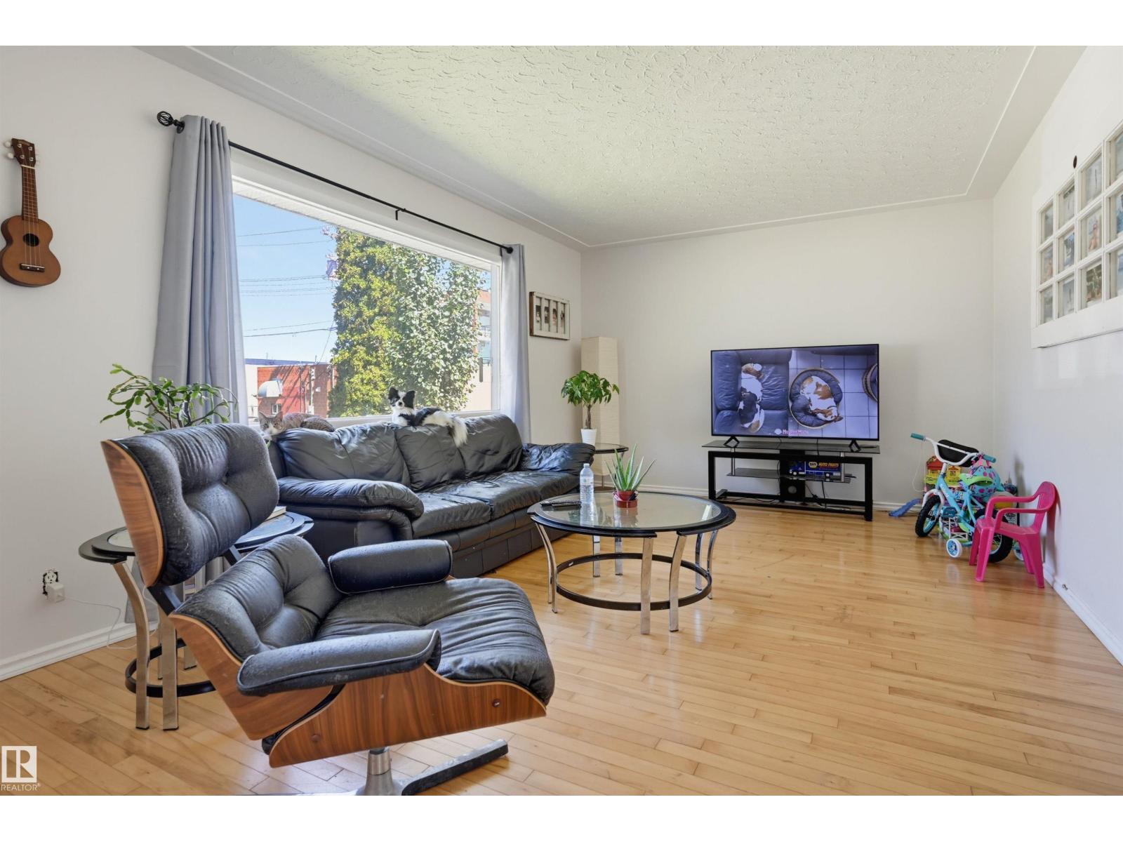 10423 64 AV NW - Image 4