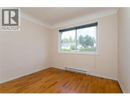 941 Mckenzie Ave, Saanich, BC V8X3G8 Photo 17