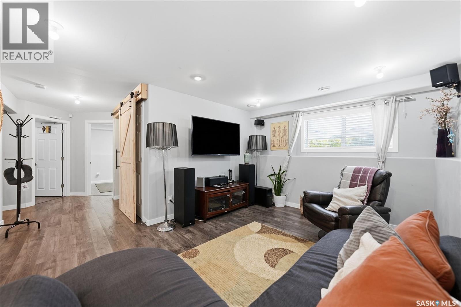 110 Bennion CRESCENT - 29