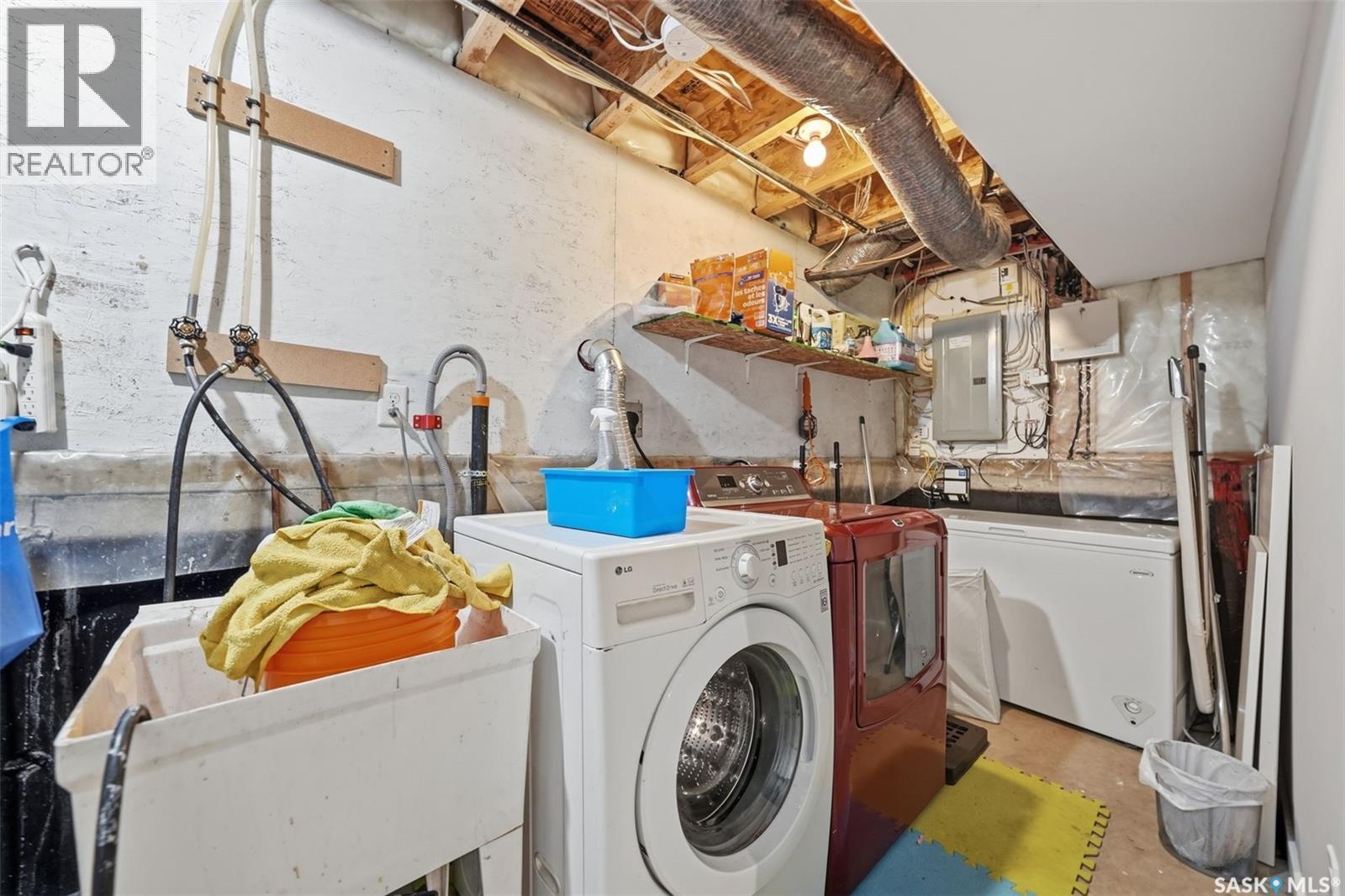 110 Bennion CRESCENT - Image 35