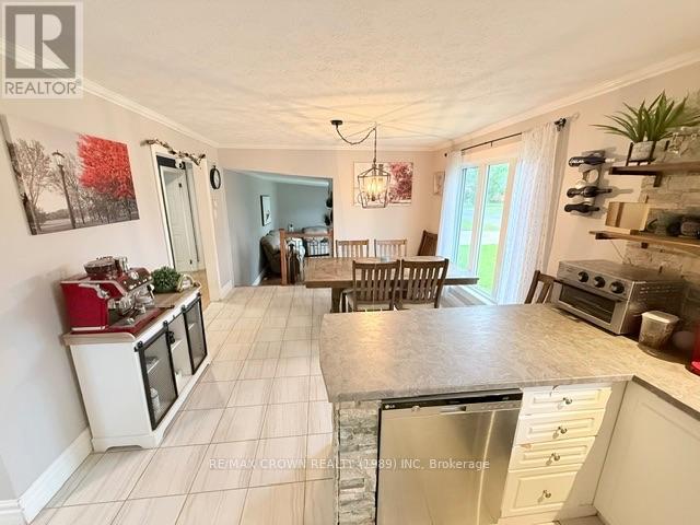 16 MATEEV AVENUE - Image 19