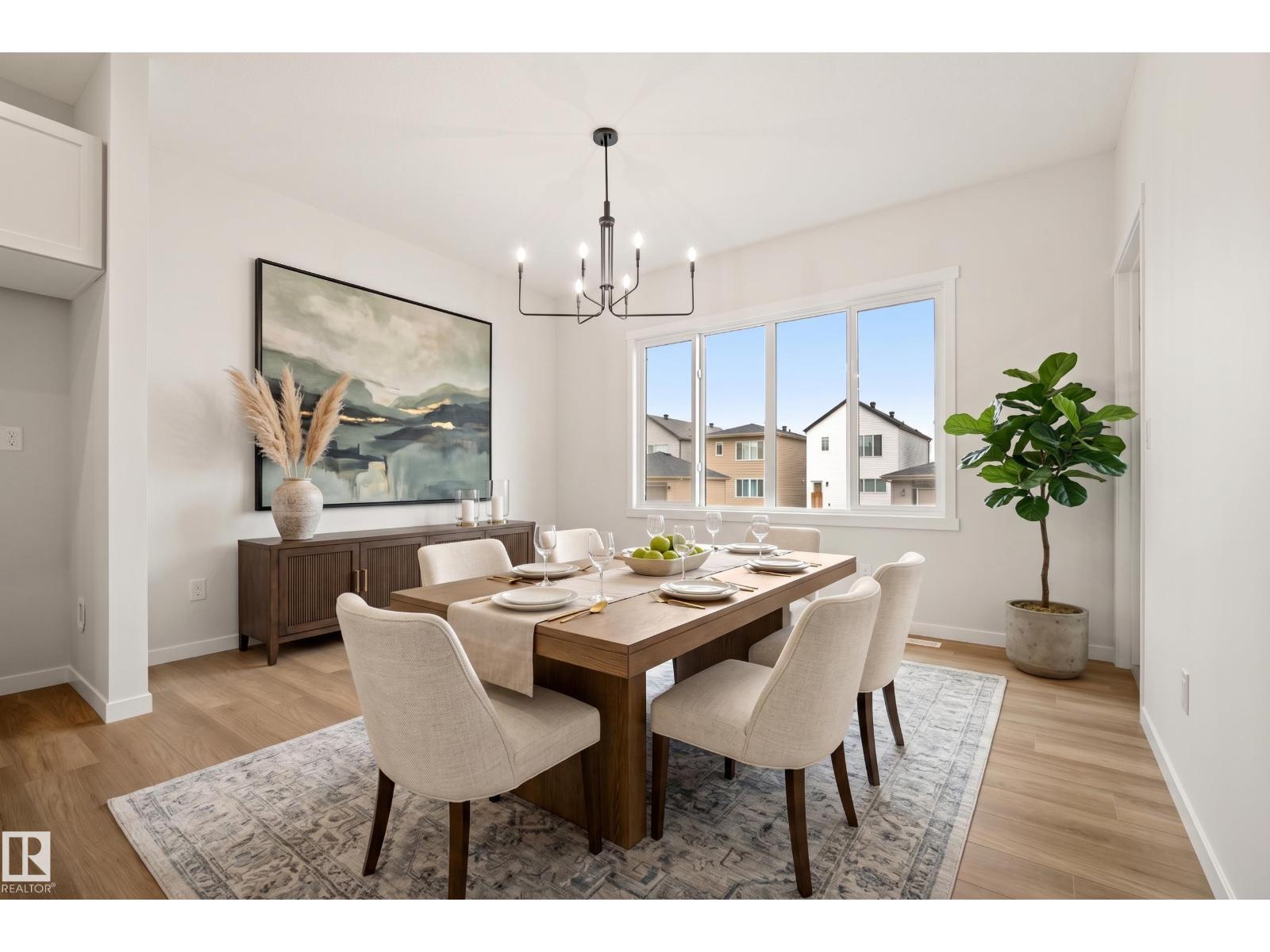 1224 MCLEOD AV - Image 17