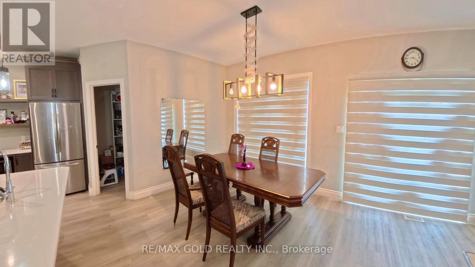 246 JEANINE STREET N - Image 13