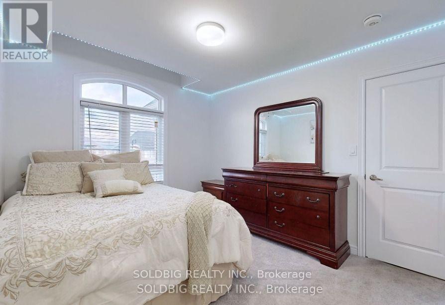 1265 CHEE CHEE LANDING - Image 19