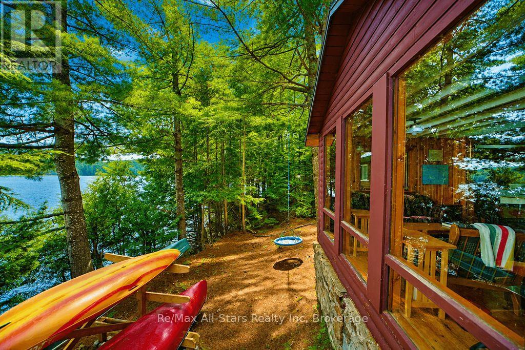 1142 SMOKE LAKE - Image 7