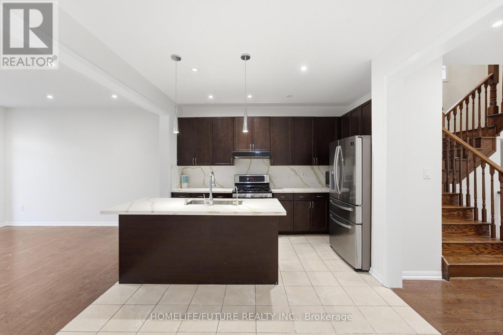 7 BEVERTON CRESCENT - Image 8