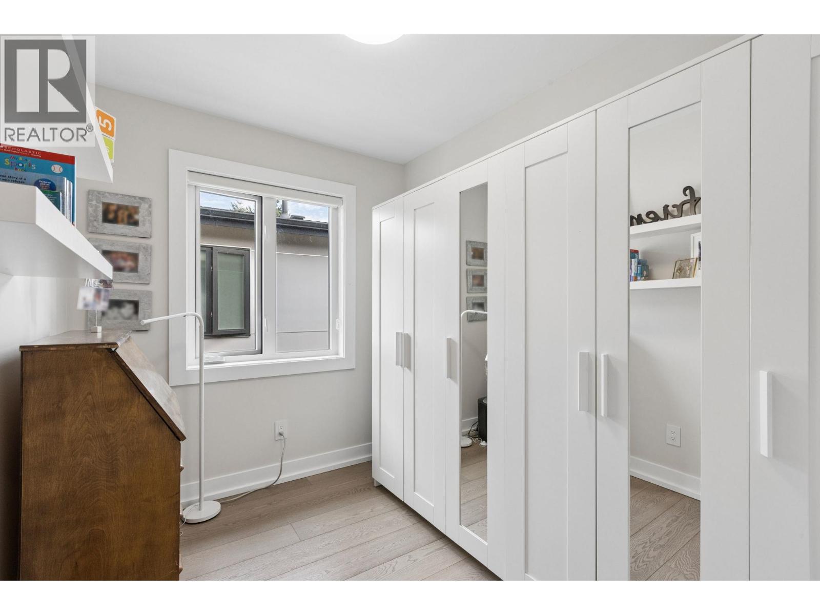 351 W 21ST STREET, North Vancouver