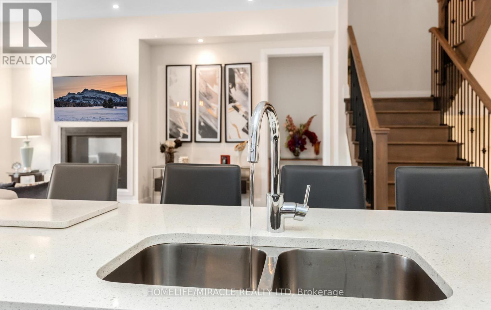 79 MEVIRA GARDENS - 21