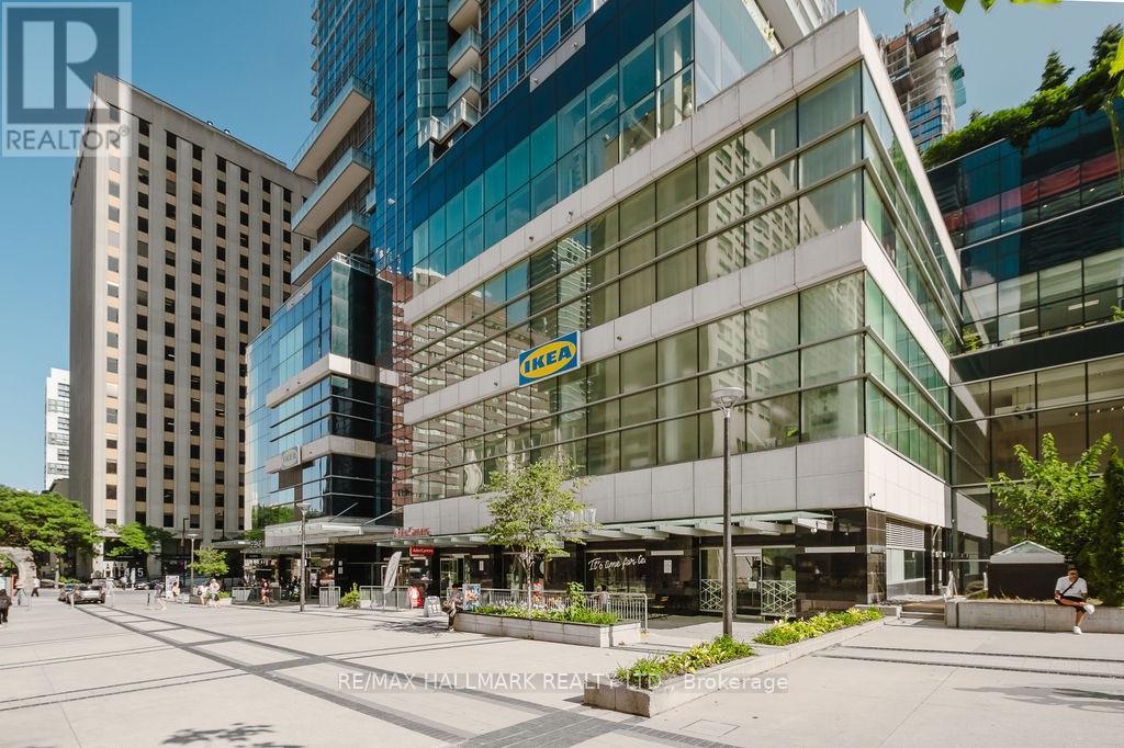 #6104 388 YONGE STREET - Image 5
