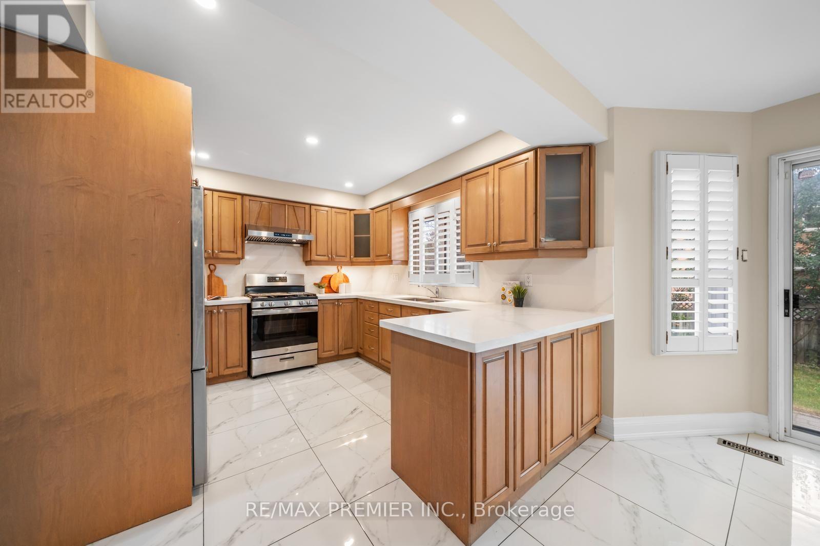 273 BELVIEW AVENUE - 13
