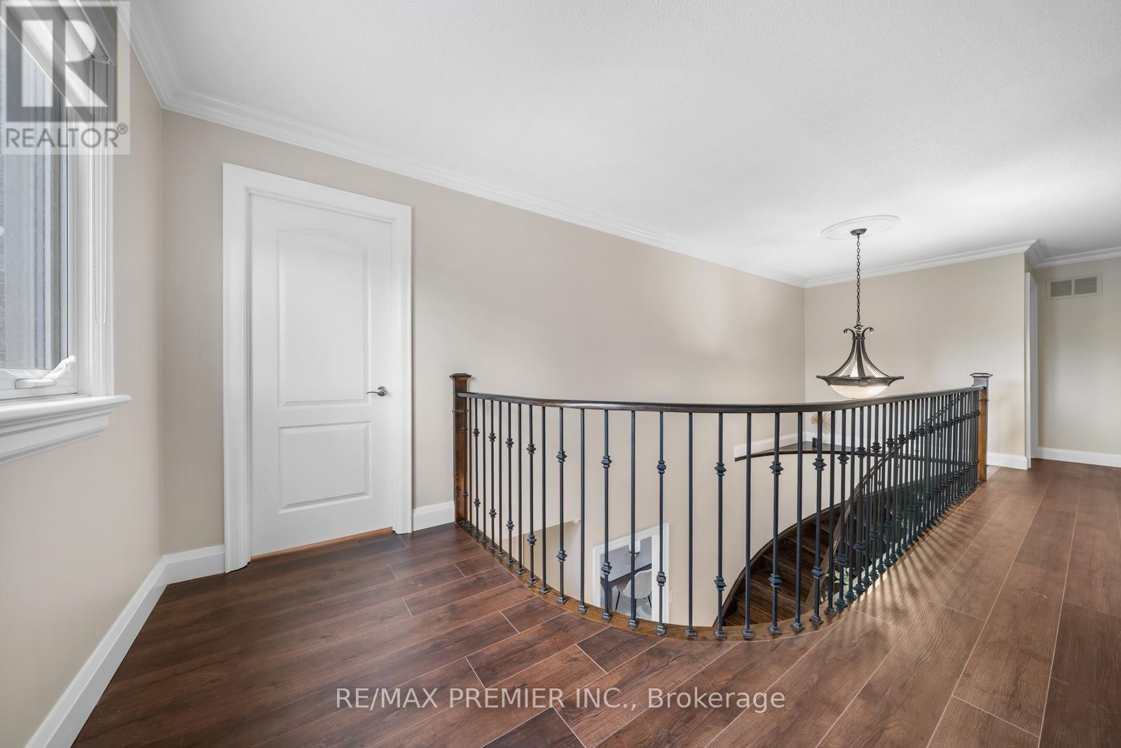 273 BELVIEW AVENUE - Image 24