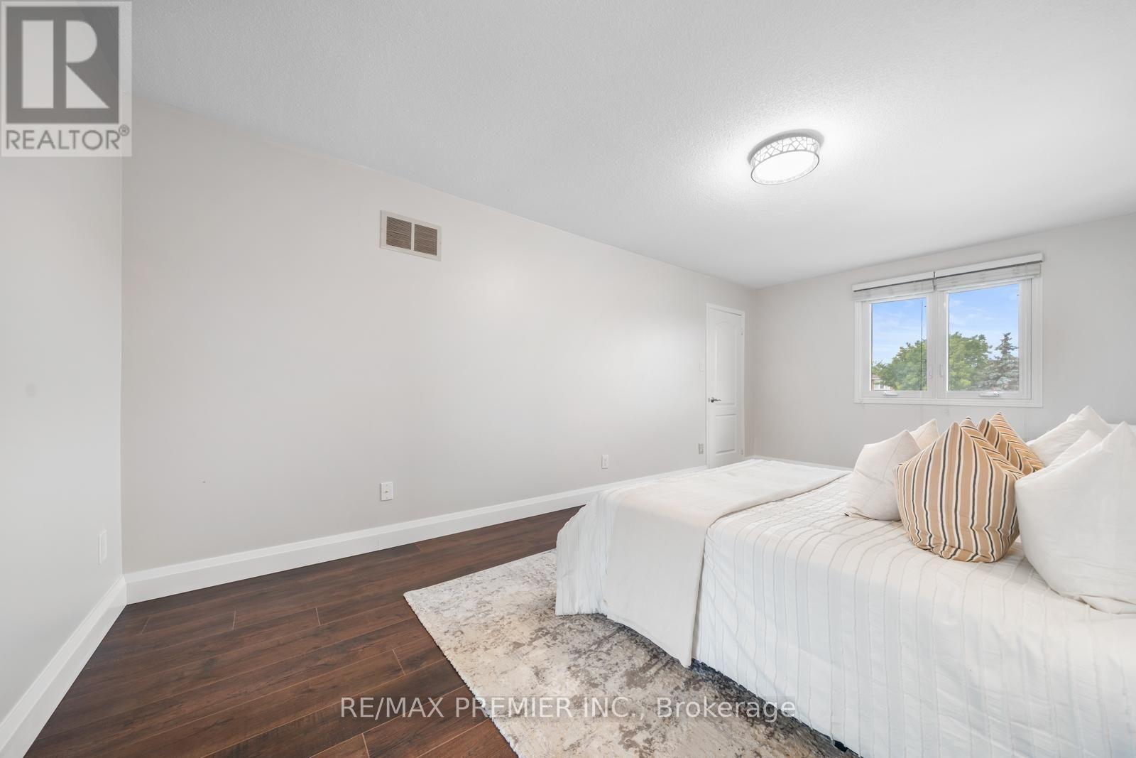 273 BELVIEW AVENUE - 26