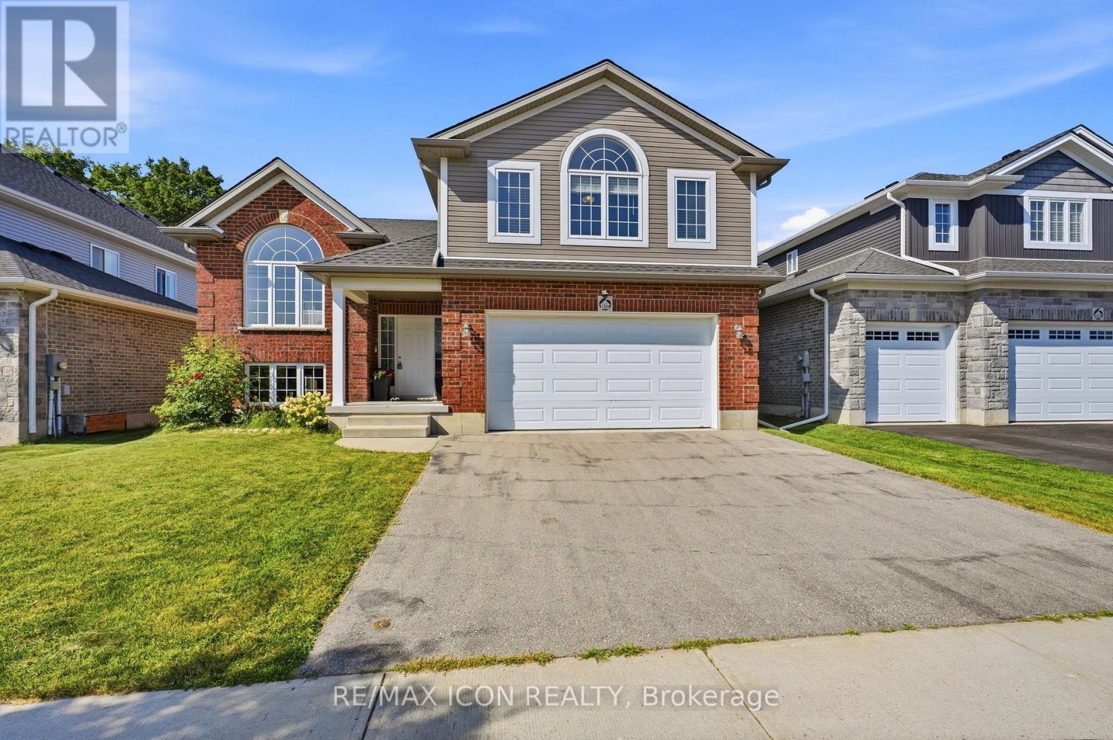 146 JACOB STREET W - 1