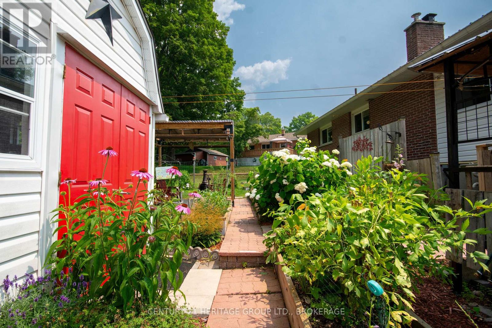 4309 MAPLE DRIVE - Image 41