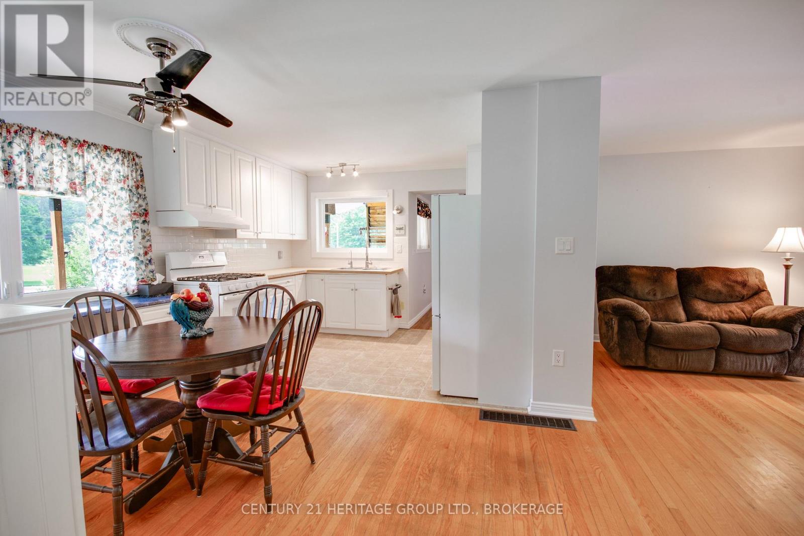 4309 MAPLE DRIVE - Image 19