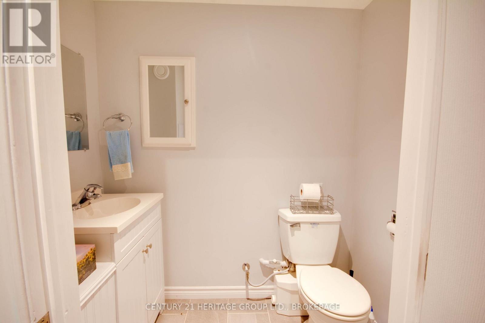 4309 MAPLE DRIVE - Image 31