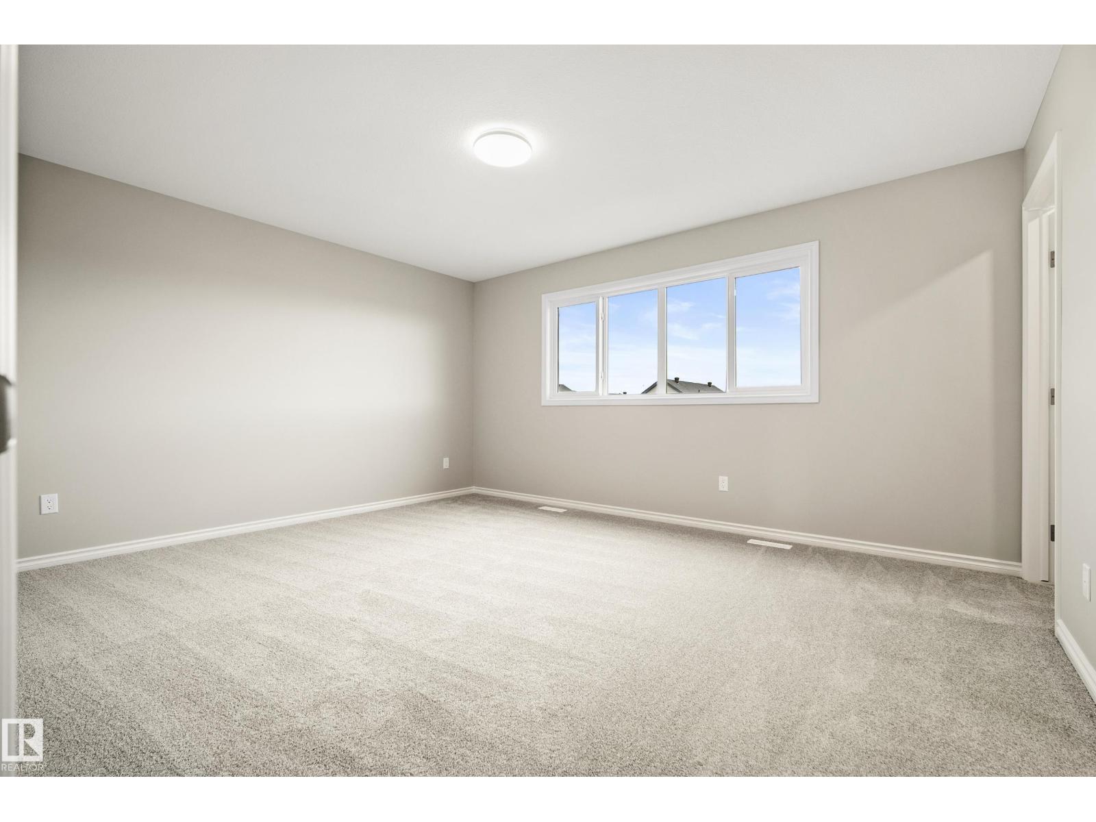 1222 MCLEOD AV - Image 28