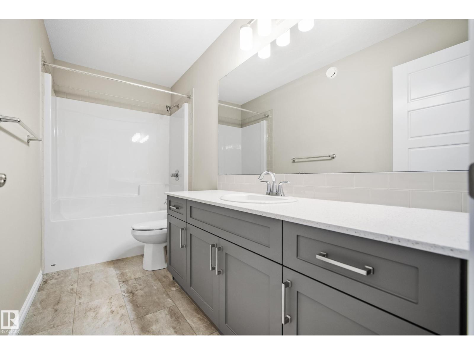 1222 MCLEOD AV - Image 38