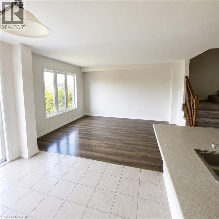 6 BUTCHER Crescent - 24