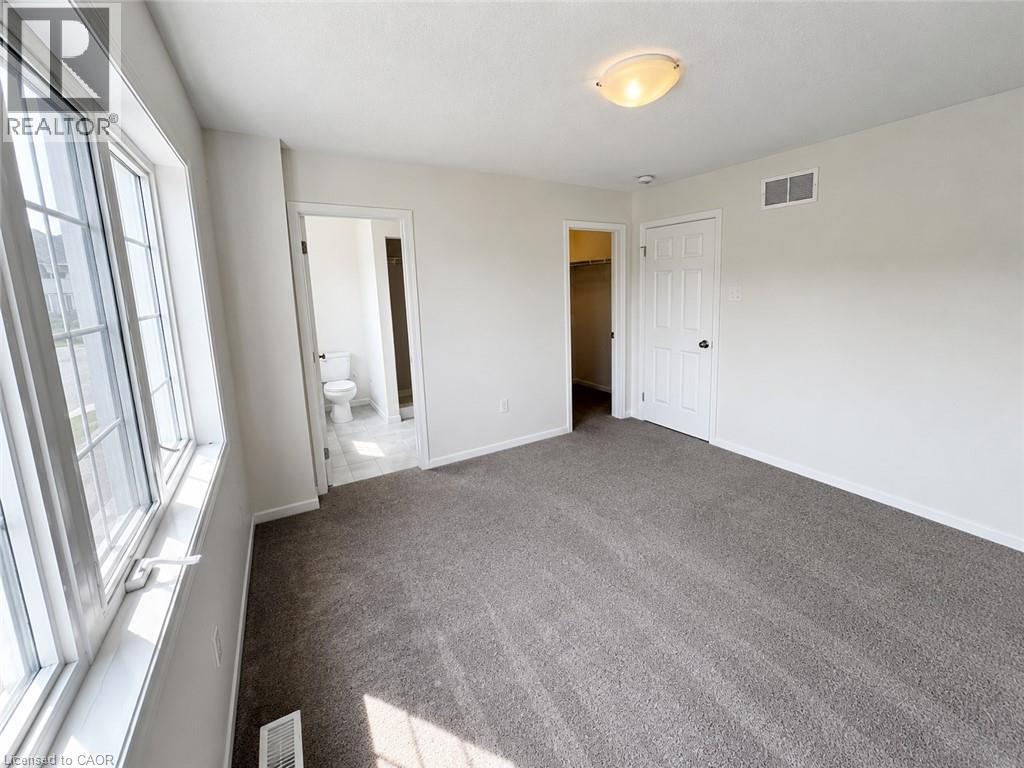 6 BUTCHER Crescent - 25