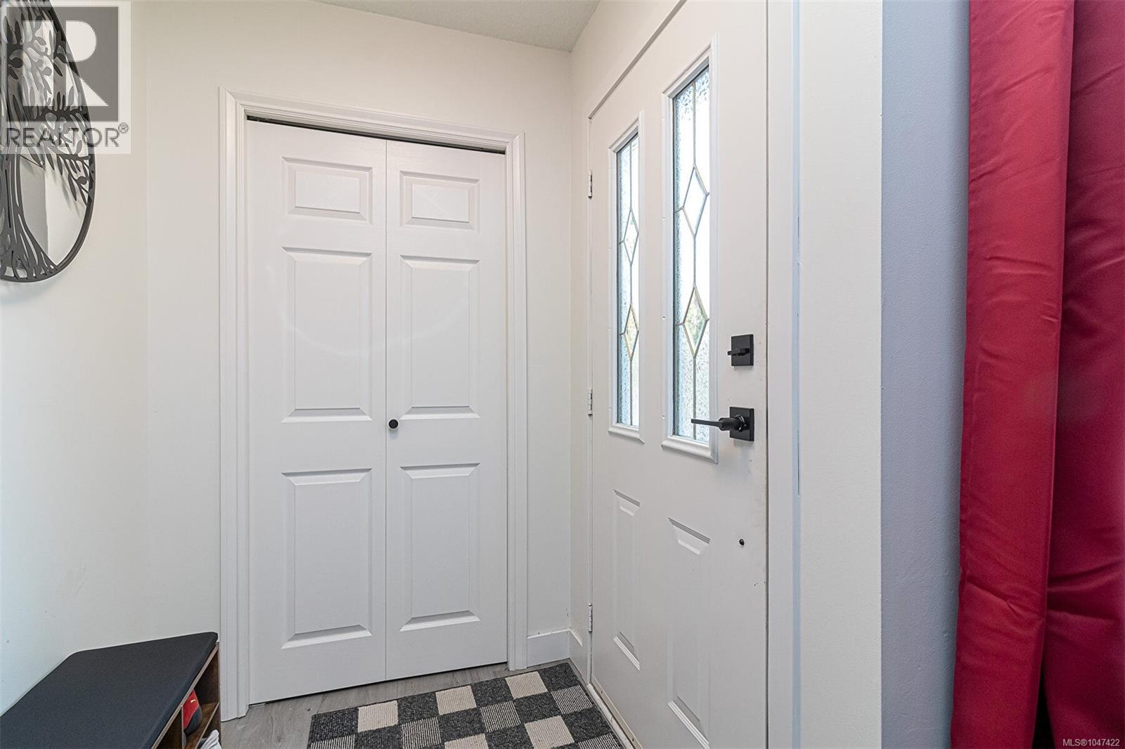 540 Langford St - 12