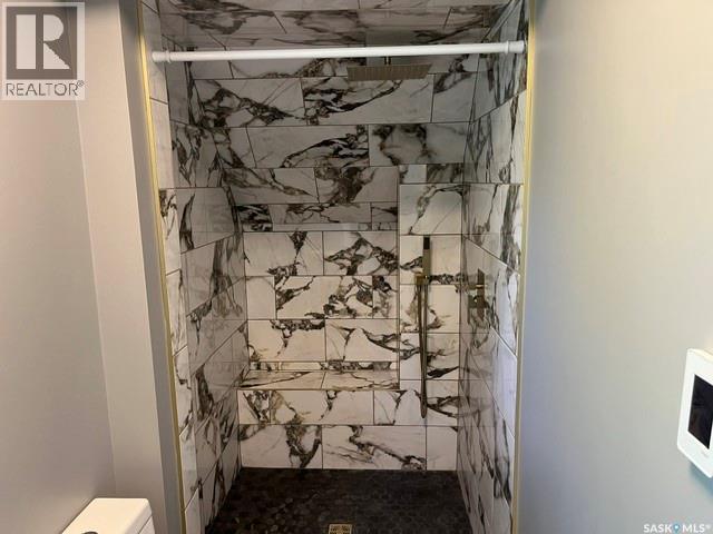 904 Eberts STREET - Image 14