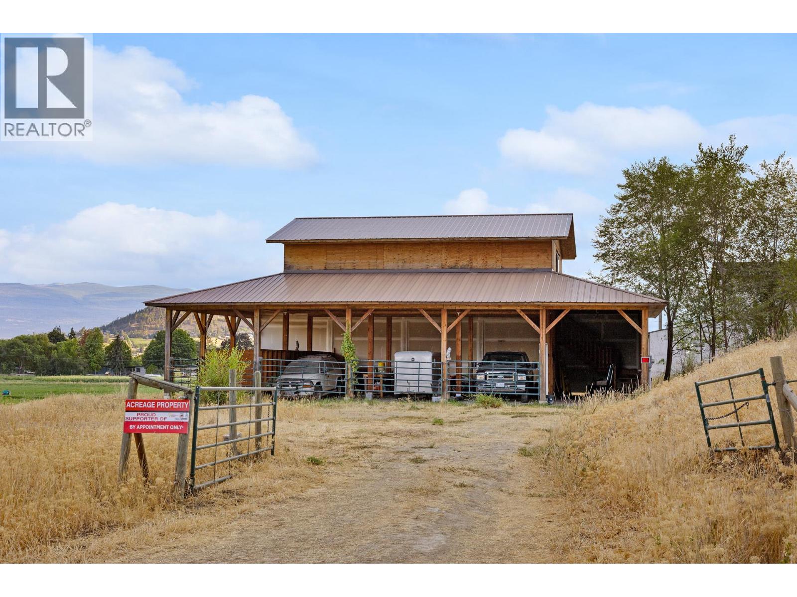  528 Snowsell Street North, Kelowna