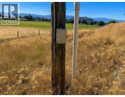 528 Snowsell Street N, Kelowna, BC V1V2C7 Photo 7