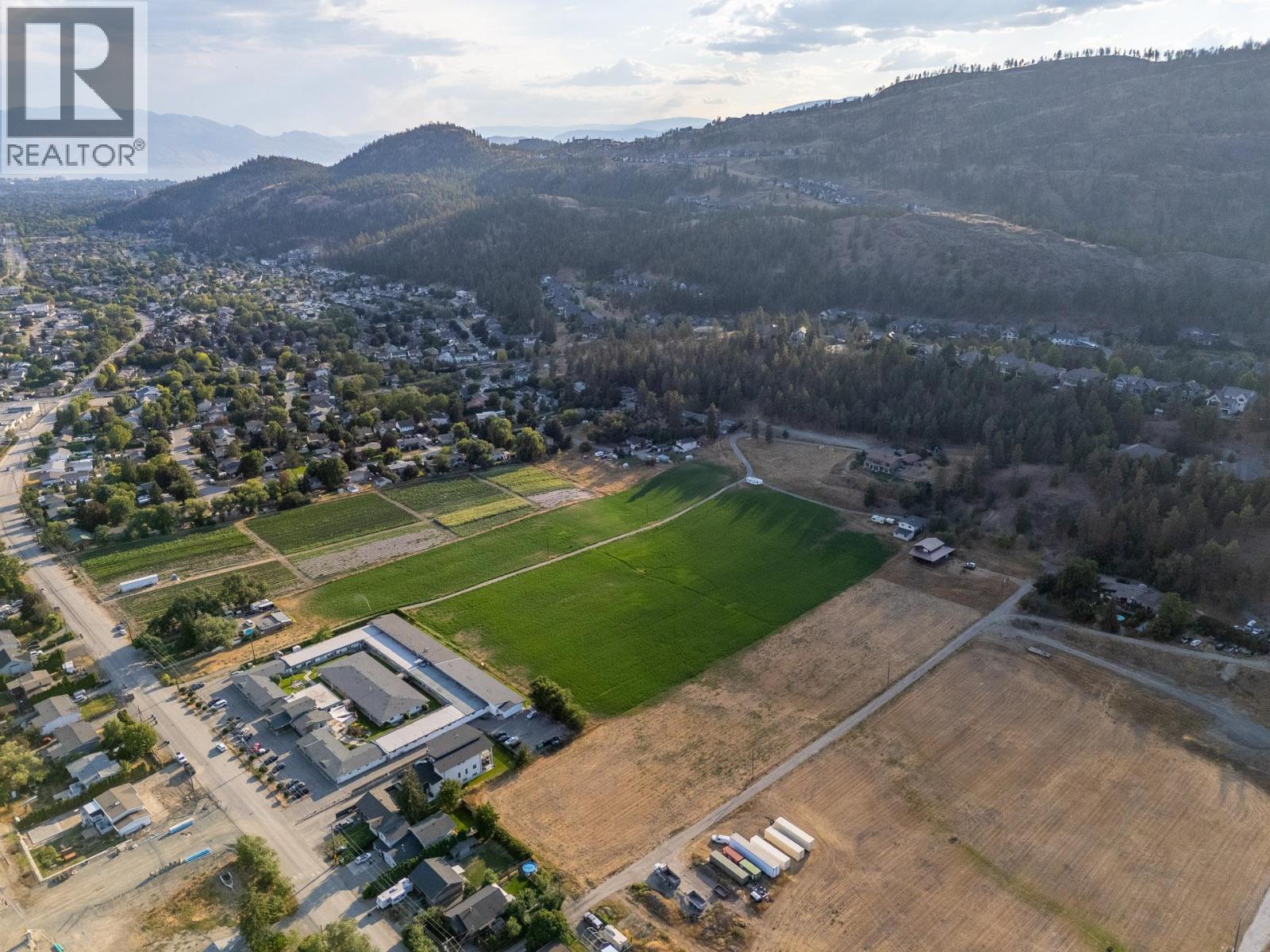  528 Snowsell Street North, Kelowna