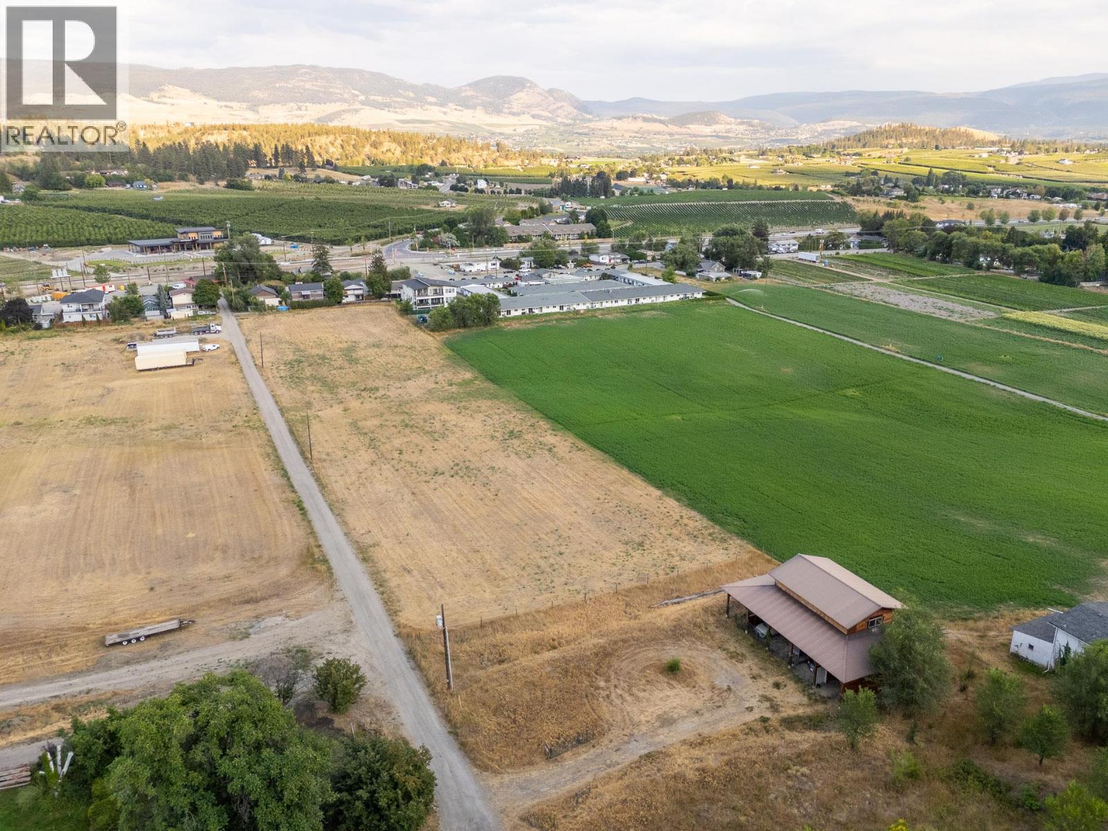  528 Snowsell Street North, Kelowna
