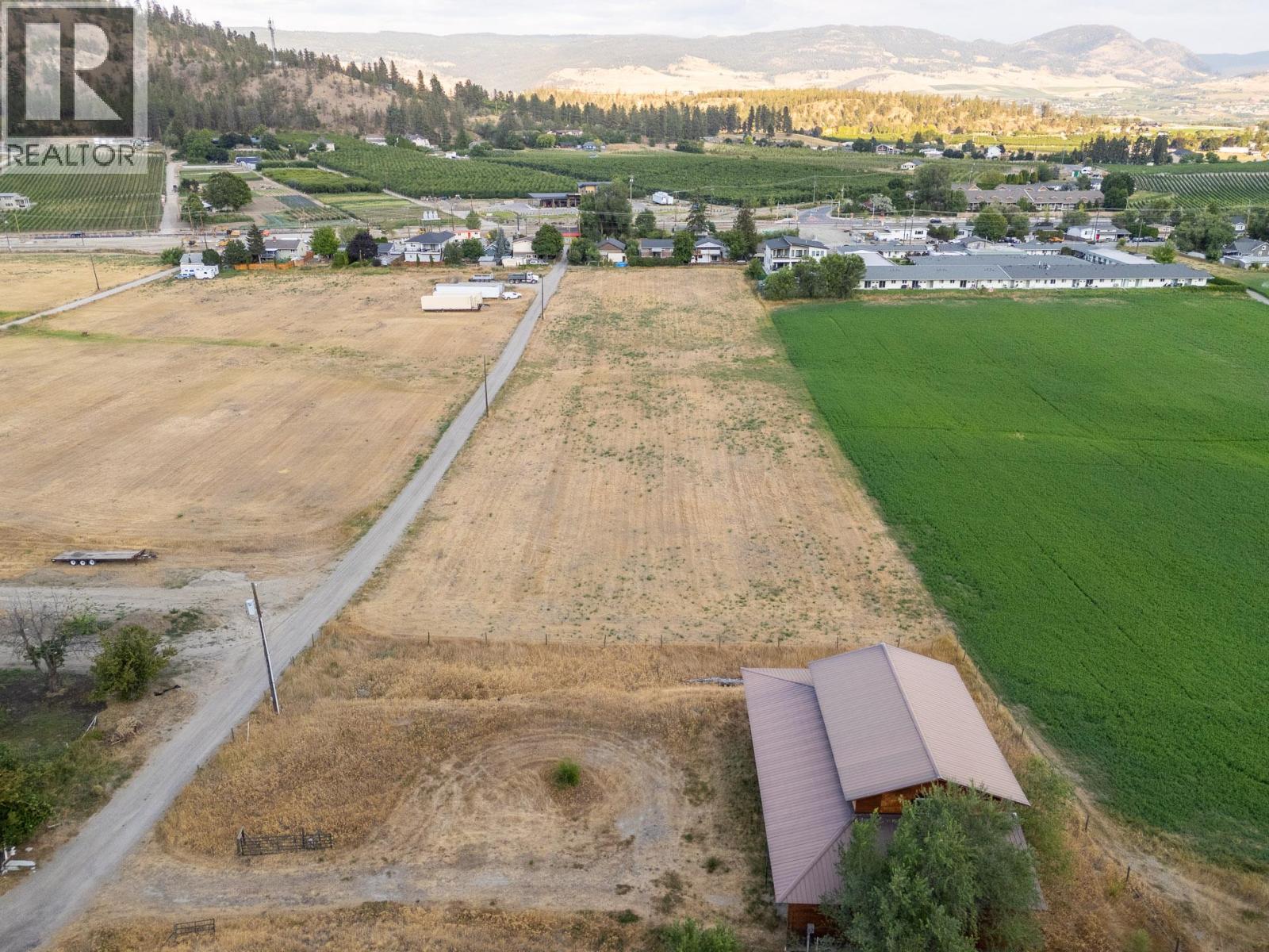  528 Snowsell Street North, Kelowna