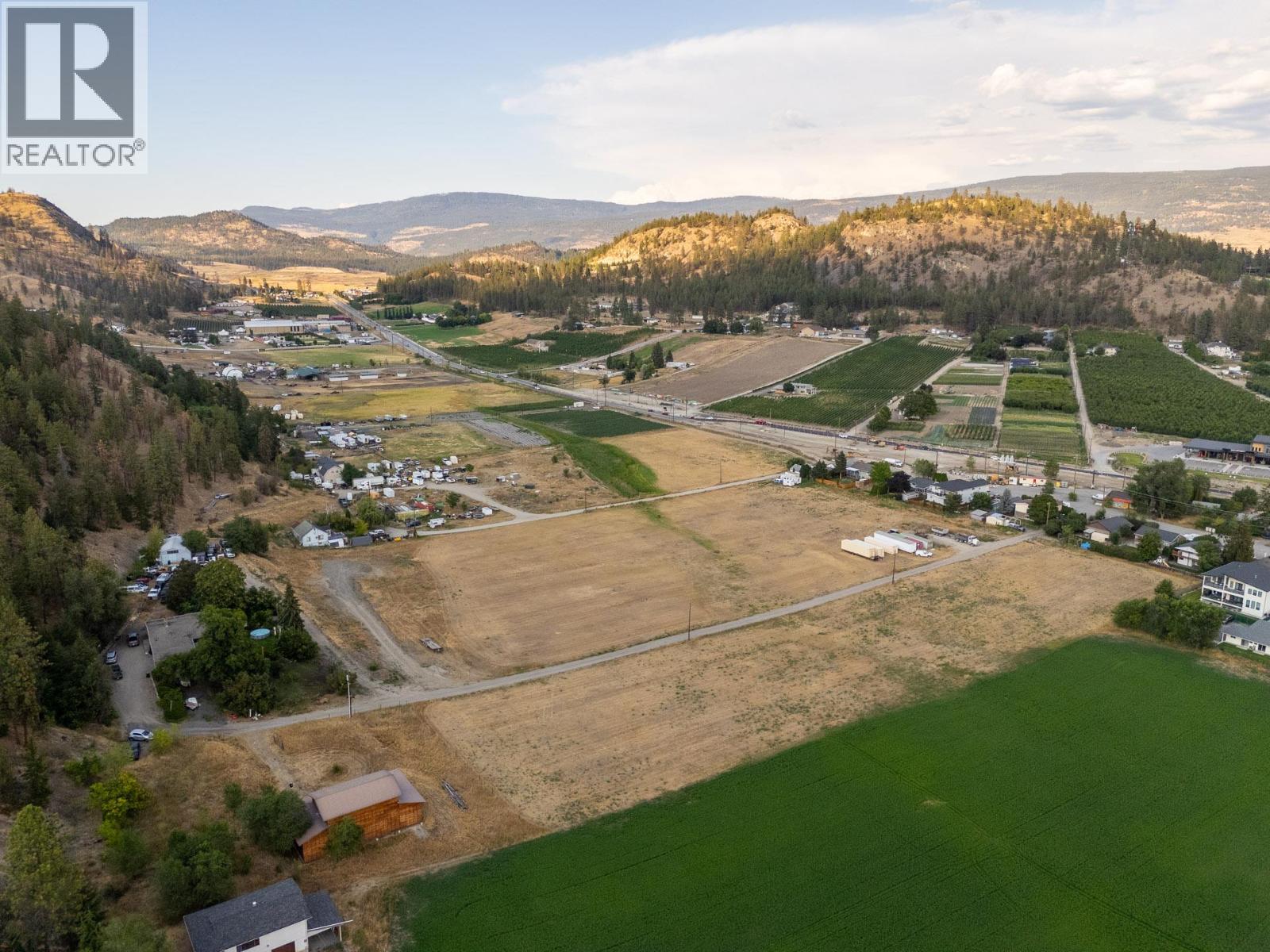  528 Snowsell Street North, Kelowna
