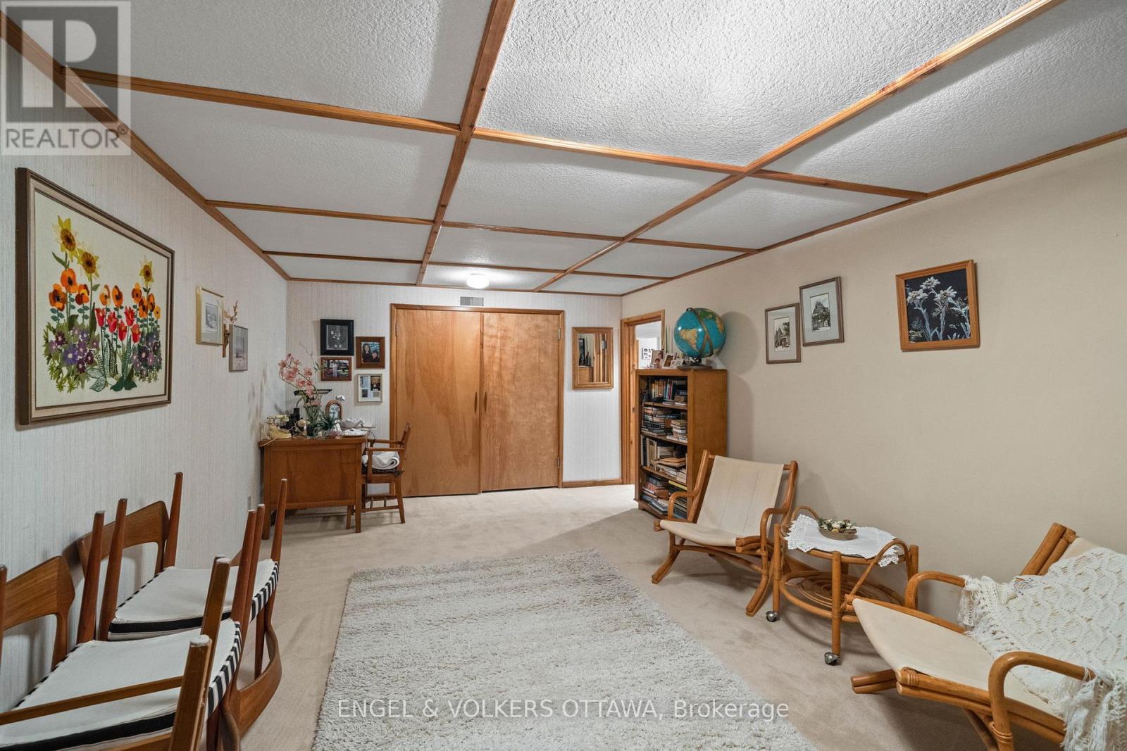 5046 MOWATVIEW COURT - Image 43