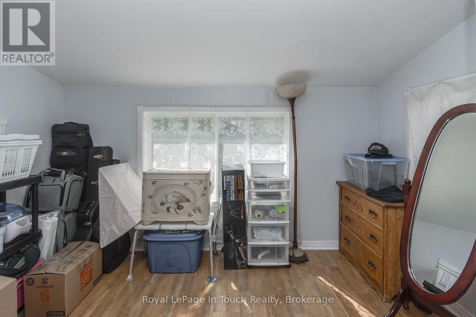 33 GRANDVIEW ROAD - Image 26