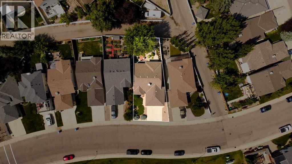 66 Heritage Road W - 5