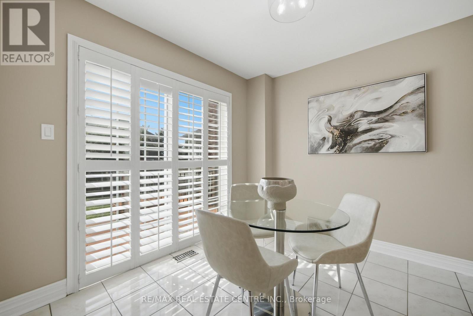 215 WILLOWBROOK DRIVE - Image 18
