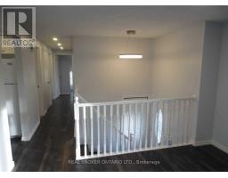 Upper - 18 Chippawa Court, Barrie, ON L4M5N8 Photo 15