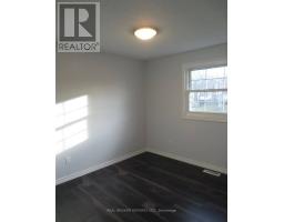Upper - 18 Chippawa Court, Barrie, ON L4M5N8 Photo 22