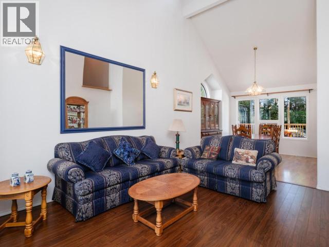 9 WREN PLACE - 7