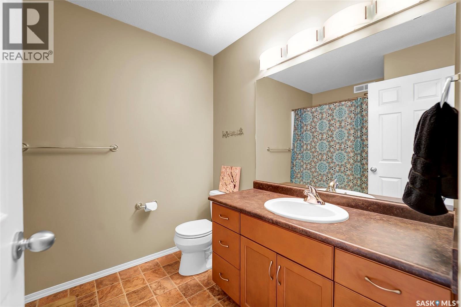215 Augusta BOULEVARD - 22